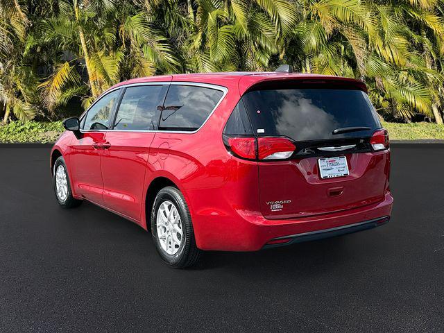 2025 Chrysler Voyager VOYAGER