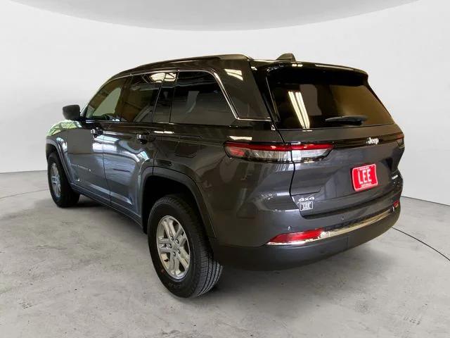 2025 Jeep Grand Cherokee GRAND CHEROKEE LAREDO 4X4