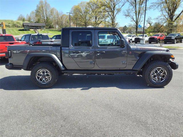 2025 Jeep Gladiator GLADIATOR RUBICON 4X4