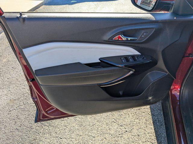 2024 Chevrolet Trax FWD LT