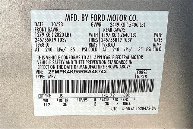 2024 Ford Edge Titanium