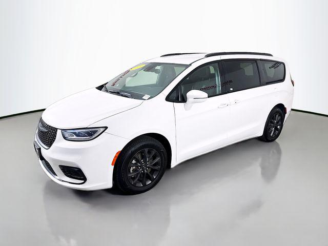 2021 Chrysler Pacifica Touring 2021 Chrysler Pacifica Touring