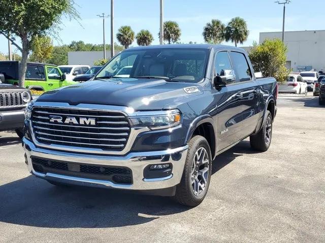 2025 RAM Ram 1500 RAM 1500 LARAMIE CREW CAB 4X4 57 BOX