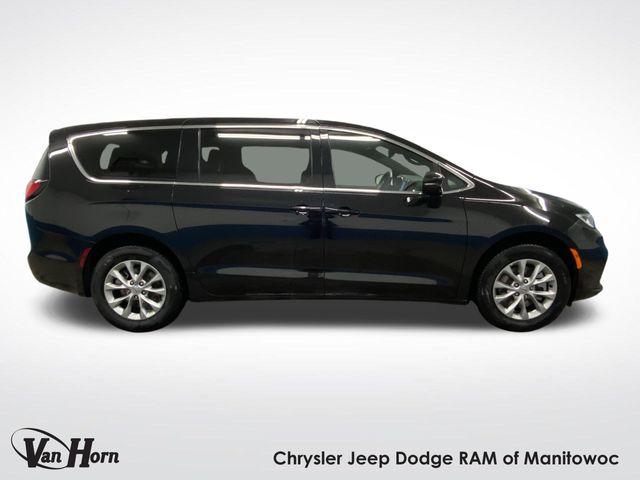 2025 Chrysler Pacifica PACIFICA SELECT AWD