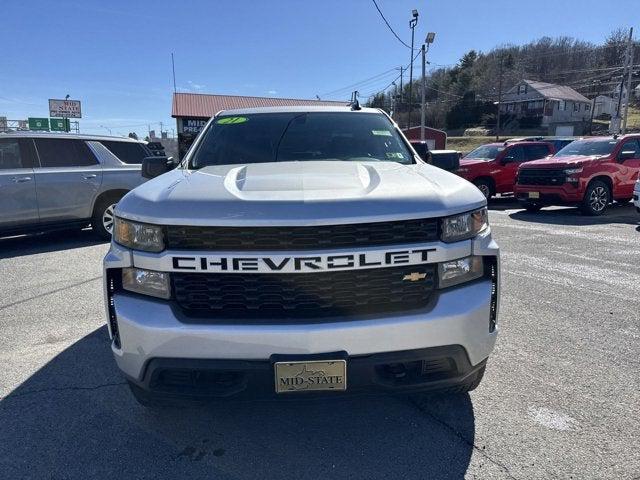 2021 Chevrolet Silverado 1500 4WD Crew Cab Short Bed Custom