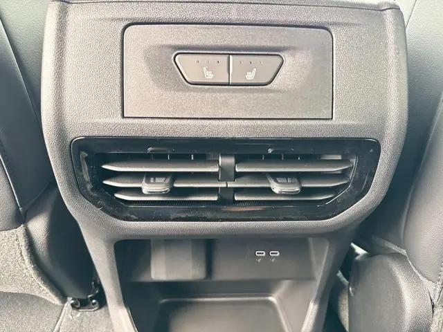 2025 Chevrolet Silverado EV LT