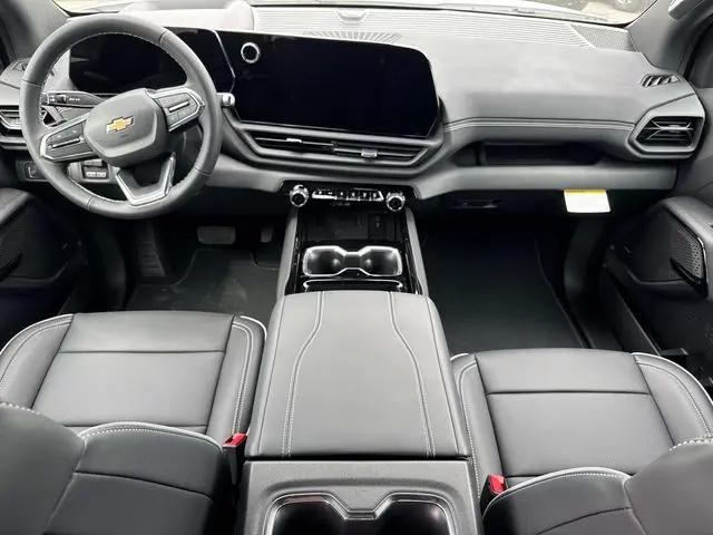 2025 Chevrolet Silverado EV LT