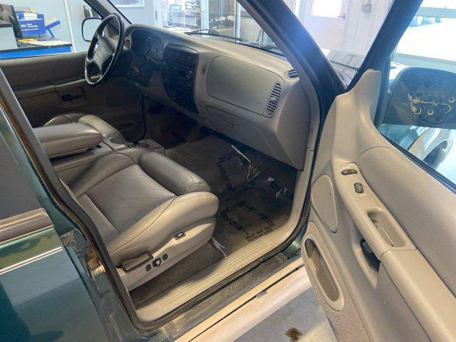 1995 Ford Explorer Unknown