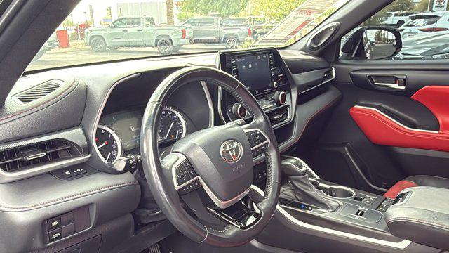 2022 Toyota Highlander XSE