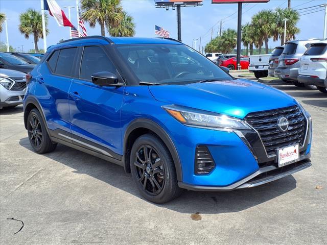 2023 Nissan Kicks SR Xtronic CVT