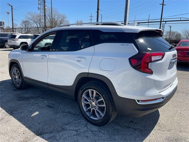 2023 GMC Terrain FWD SLT