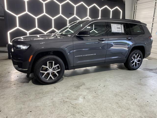 2025 Jeep Grand Cherokee GRAND CHEROKEE L LIMITED 4X4