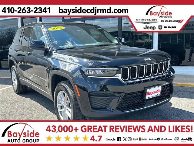 2025 Jeep Grand Cherokee Laredo X 4x4