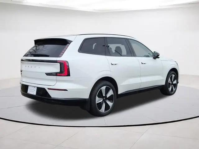 2025 Volvo X 90 Plus, Twin Motor, Fully electric, 7 Seats