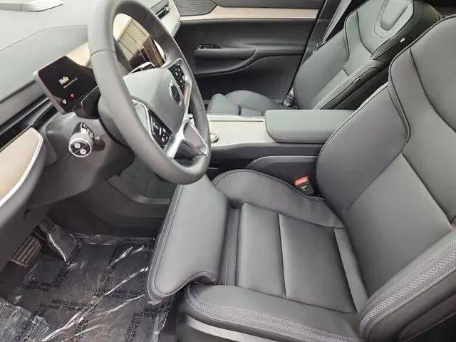 2025 Volvo X 90 Plus, Twin Motor, Fully electric, 7 Seats