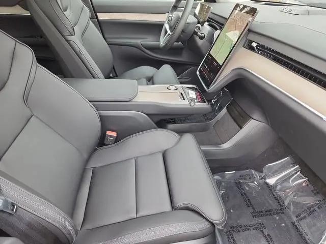 2025 Volvo X 90 Plus, Twin Motor, Fully electric, 7 Seats