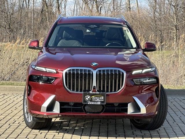 2025 BMW X7 xDrive40i