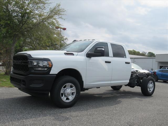 2024 RAM Ram 2500 RAM 2500 TRADESMAN CREW CAB 4X4 8 BOX