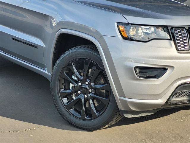 2021 Jeep Grand Cherokee Laredo X 4x4