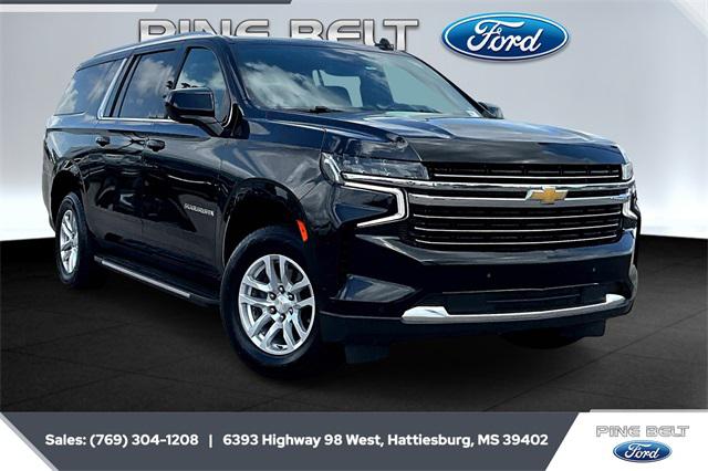 2023 Chevrolet Suburban 4WD LT