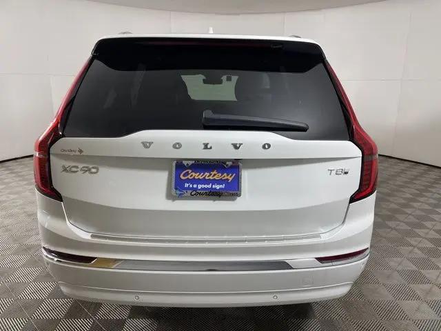 2025 Volvo XC90 Plug-In Hybrid T8 Plus 6-Seater