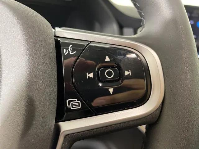 2025 Volvo XC90 Plug-In Hybrid T8 Plus 6-Seater