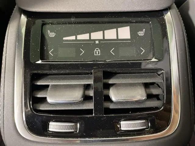 2025 Volvo XC90 Plug-In Hybrid T8 Plus 6-Seater