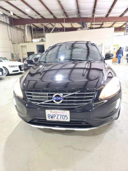 2015 Volvo XC60 T6 Platinum