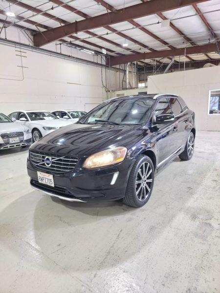 2015 Volvo XC60 T6 Platinum