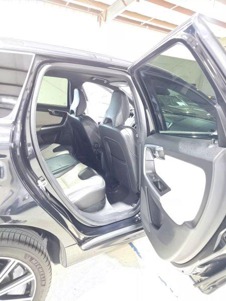 2015 Volvo XC60 T6 Platinum