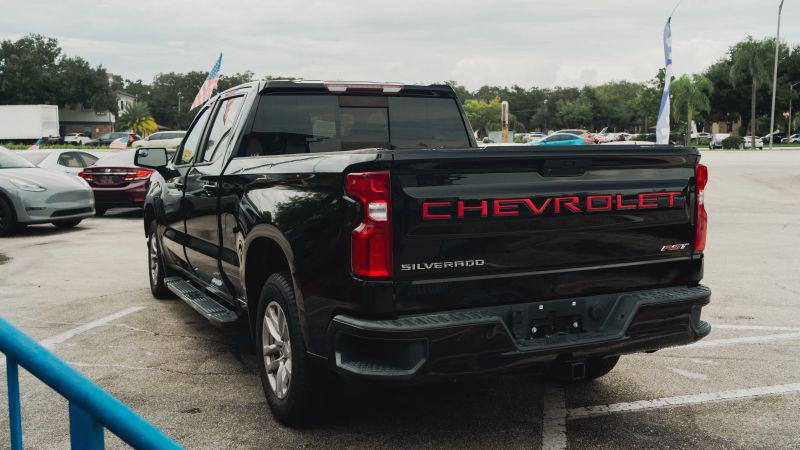 2020 Chevrolet Silverado 1500 2WD Crew Cab Standard Bed RST