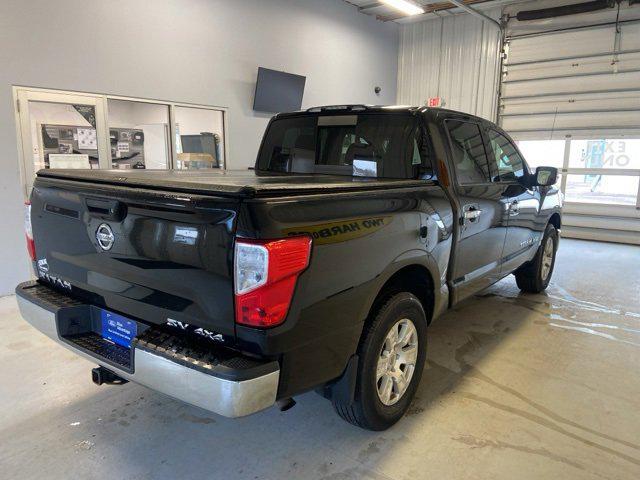 2018 Nissan Titan Unknown