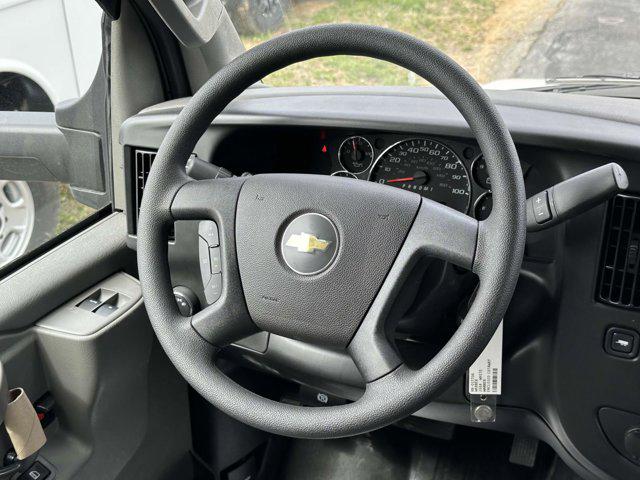 2024 Chevrolet Express Cutaway Work Van