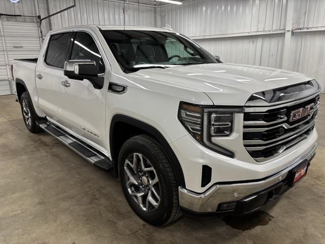 2024 GMC Sierra 1500 2WD Crew Cab Short Box SLT