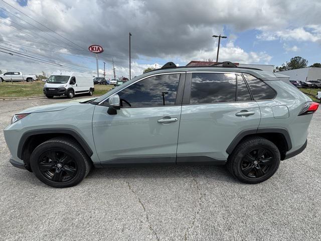 2020 Toyota RAV4 XLE