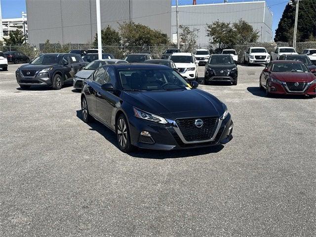 2022 Nissan Altima SV FWD
