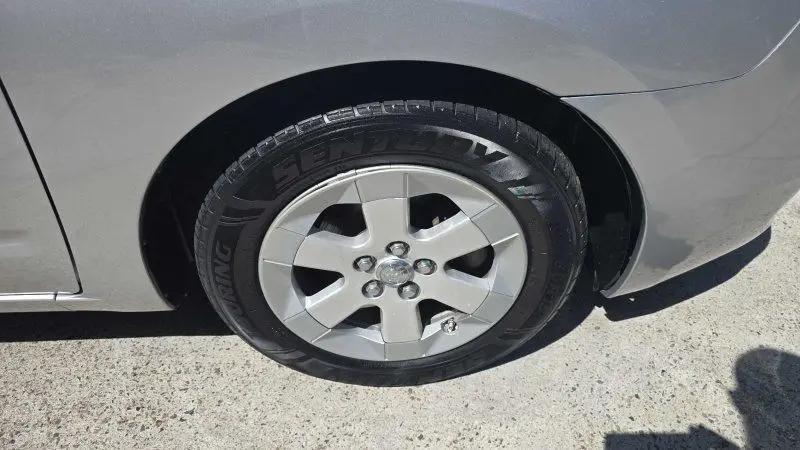 2007 Toyota Prius Base