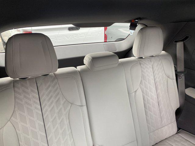 2025 Cadillac Escalade Luxury 1