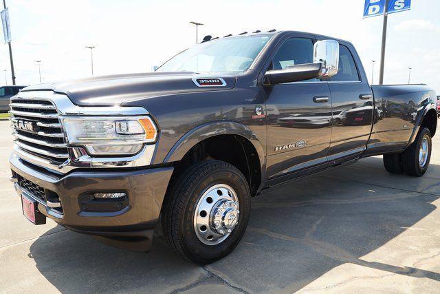 2022 RAM 3500 Limited Longhorn Crew Cab 4x4 8 Box