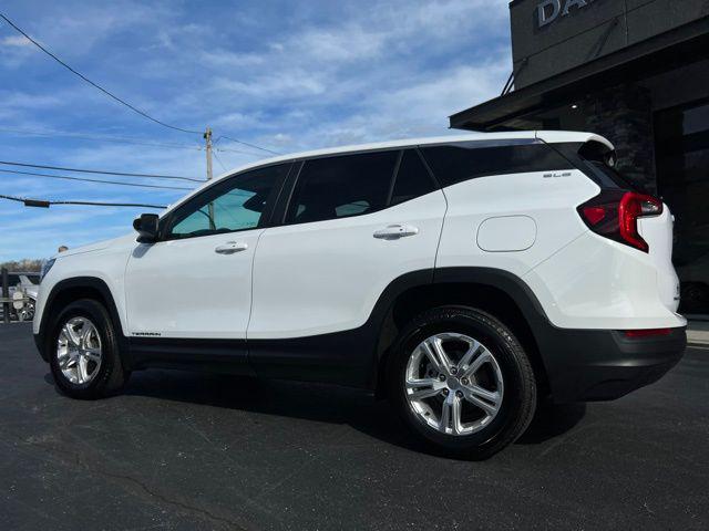 2024 GMC Terrain AWD SLE