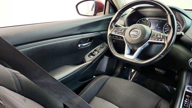 2021 Nissan Sentra SV Xtronic CVT