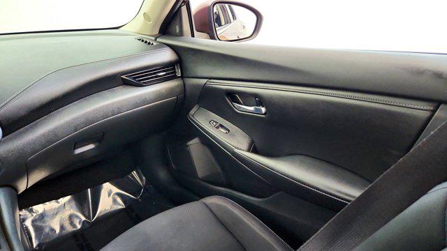 2021 Nissan Sentra SV Xtronic CVT