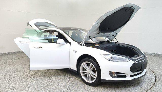 2013 Tesla Model S 4dr Sdn