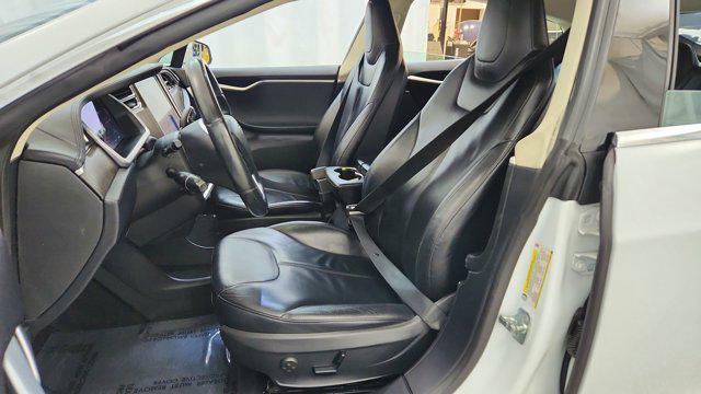 2013 Tesla Model S 4dr Sdn
