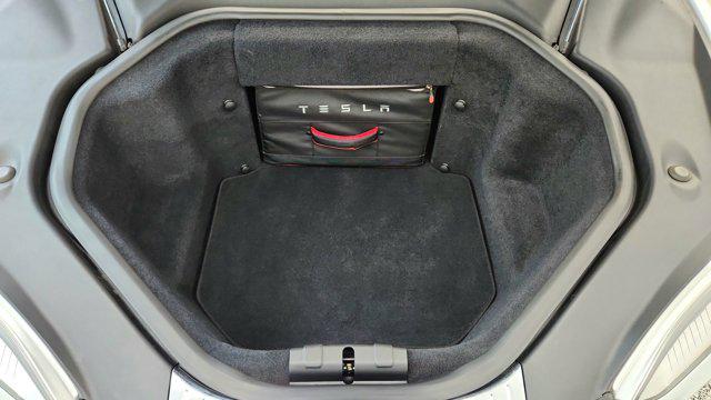 2013 Tesla Model S 4dr Sdn