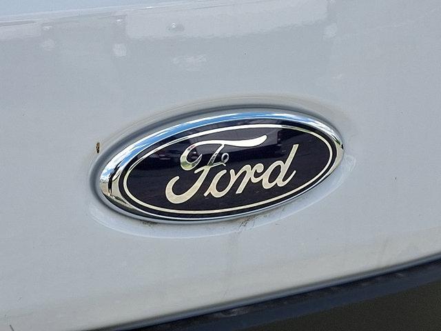 2025 Ford Transit Cargo Van T-250 148 Med Rf 9070 GVWR RWD