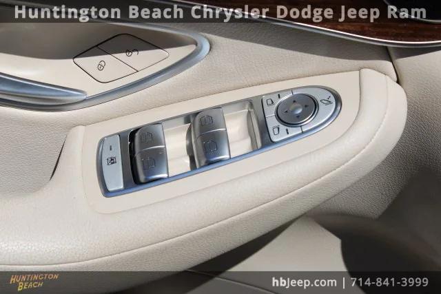 2022 Mercedes-Benz GLC SUV
