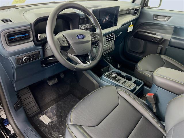 2025 Ford Maverick Lobo Standard