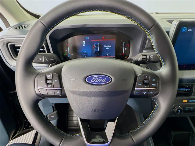 2025 Ford Maverick Lobo Standard