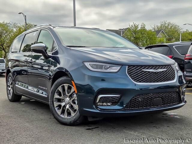 2025 Chrysler Pacifica Hybrid PACIFICA PLUG-IN HYBRID PINNACLE